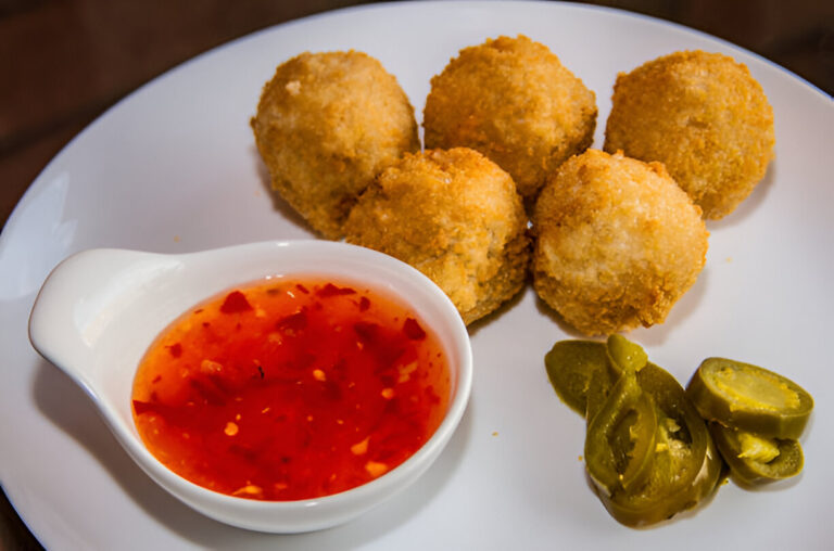 Jalapeño Cheese Ball